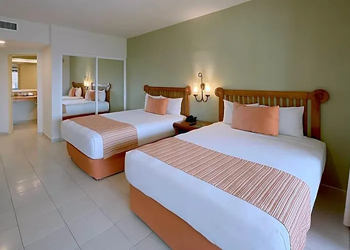 Resort Catalonia Yucatan